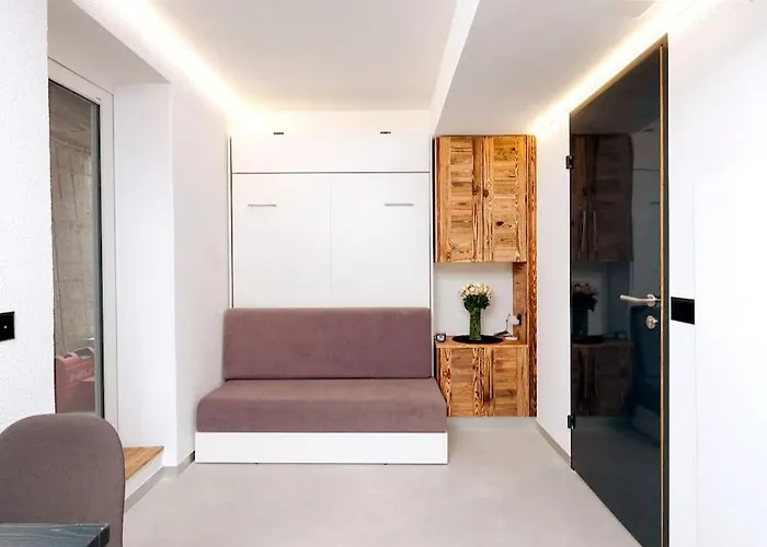 Small But Wow! With Pool @ The Appartement